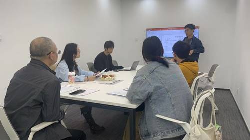 e3a7f671a59bee53b07aed036f5a0147